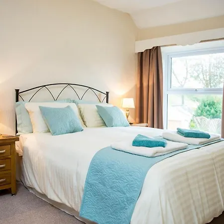 Awel Taf- Central Cottage Ideal For Families, With Parking St Clears Extérieur photo